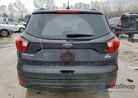 2019 Ford Escape Se z USA, uszkodzony, nr VIN 1FMCU0GD8KUB54053